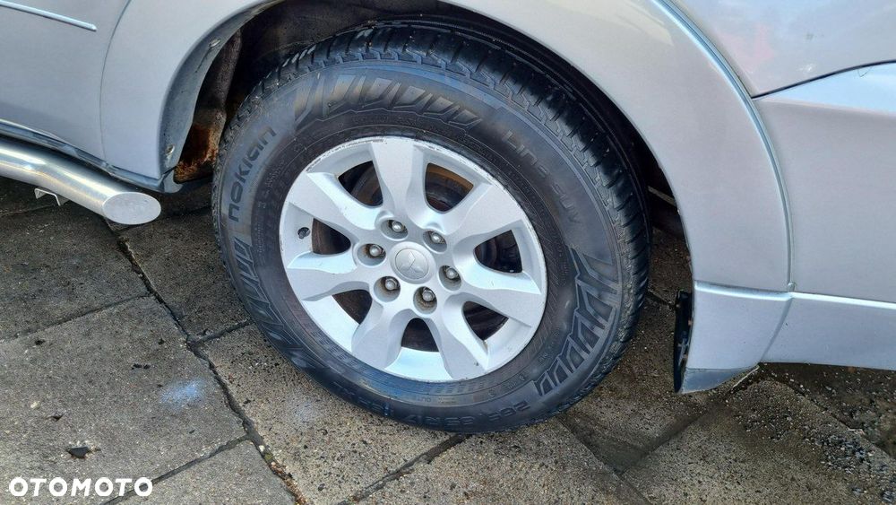 Mitsubishi Pajero 3.2 DID Invite - 18