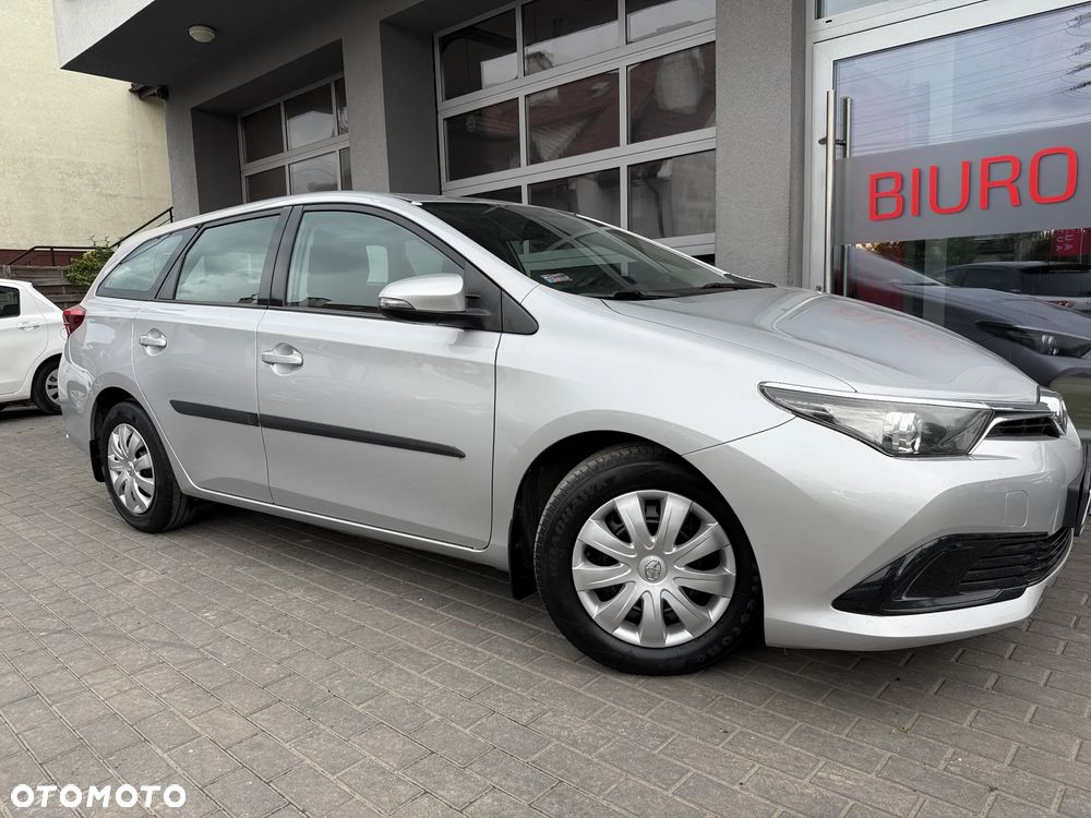 Toyota Auris 1.33 VVT-i Active - 12
