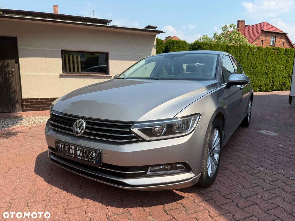 Volkswagen Passat 2.0 TDI (BlueMotion Technology) Highline - 2