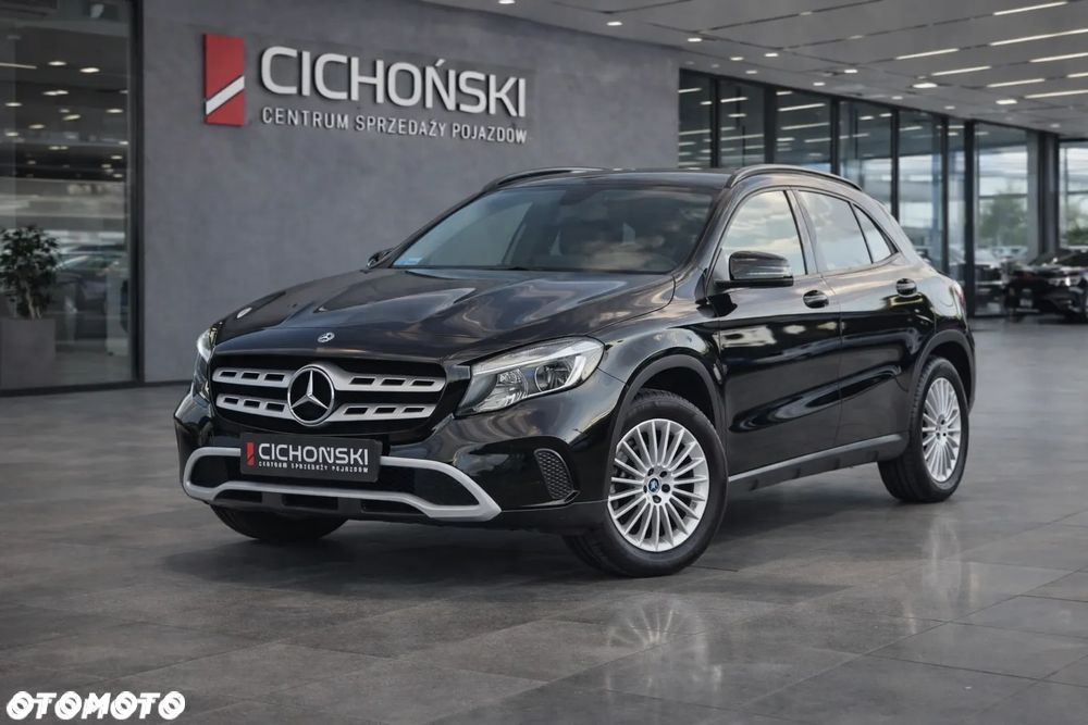 Mercedes-Benz GLA 180 7G-DCT Style - 1