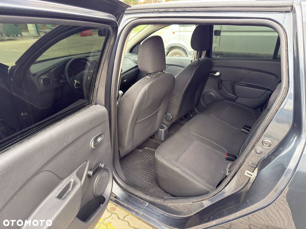 Dacia Logan 0.9 TCe Outdoor S&S - 11