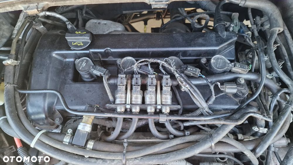 Ford S-Max 2.0 Ambiente - 34