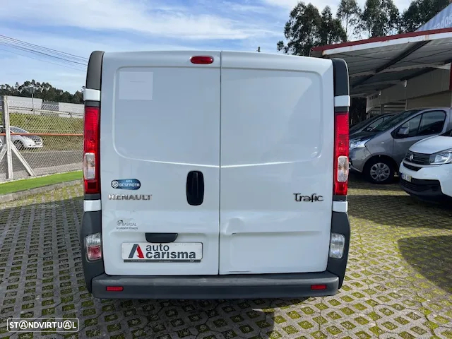 Renault TRAFIC LONGA 2.0 COM FRIO CONGELAÇÃO - 5