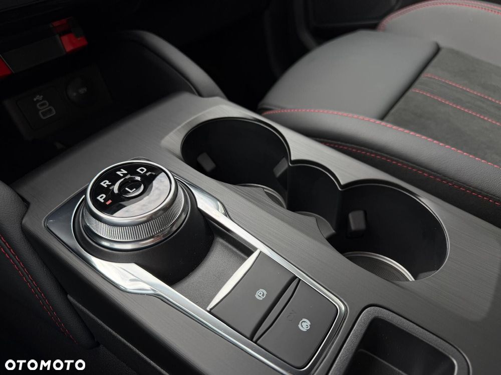 Ford Kuga - 22