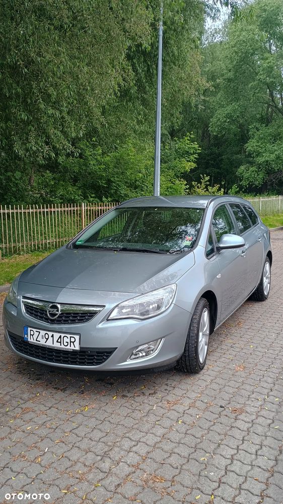 Opel Astra 1.4 T Sport EU6 - 1