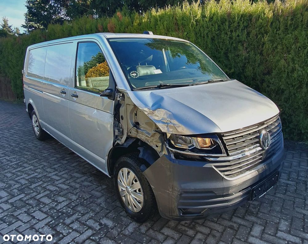 Volkswagen Transporter - 2