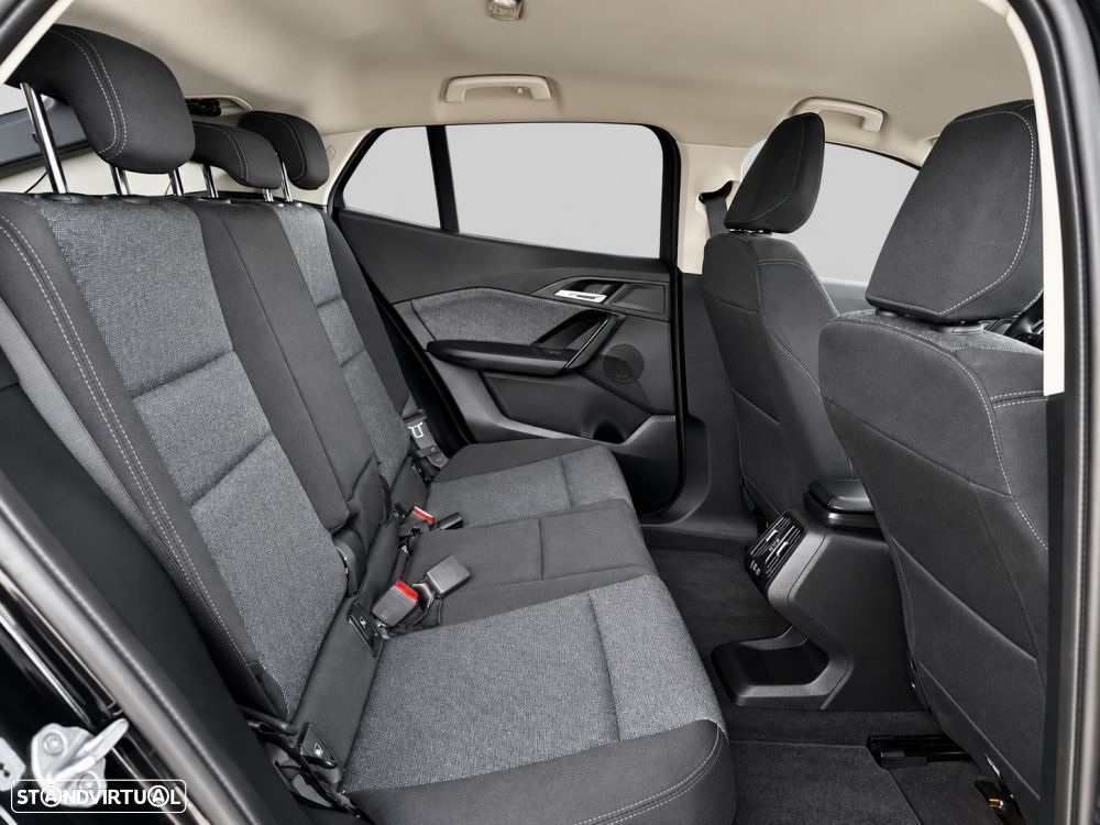 BMW iX2 eDrive20 - 26