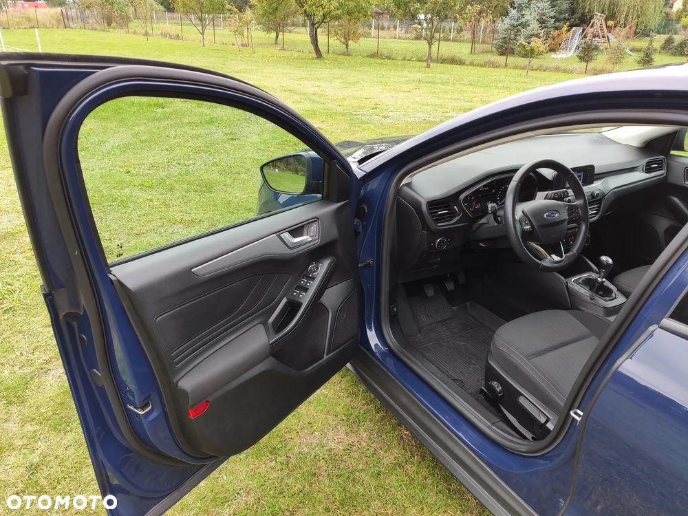 Ford Focus 1.0 EcoBoost Trend Edition - 8