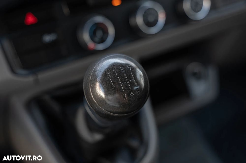 VOLKSWAGEN Crafter 2019 — imagine 14