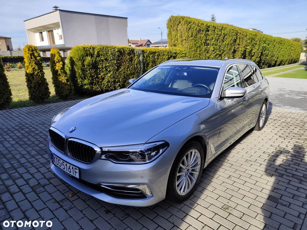 BMW Seria 5 520d Luxury Line - 2