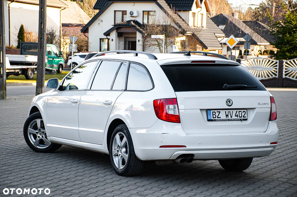 Skoda Superb 2.0 TDI Business - 13