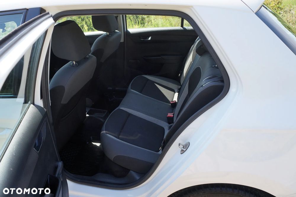 Skoda Fabia 1.0 Style - 10