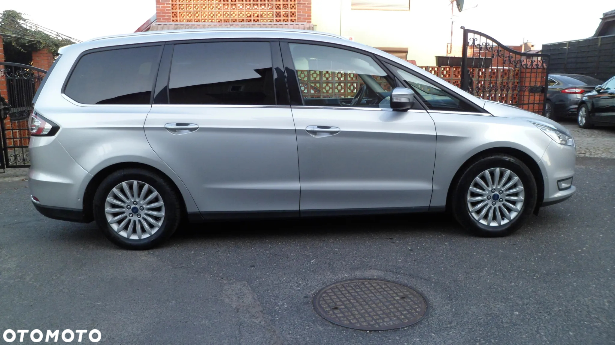 Ford Galaxy 2.0 TDCi Titanium - 35