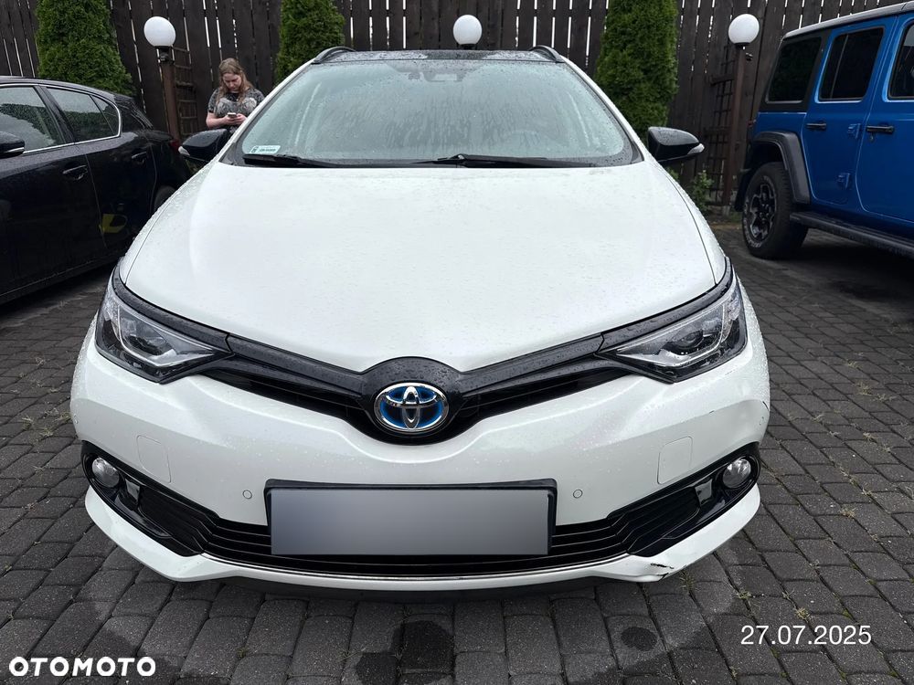 Toyota Auris - 2