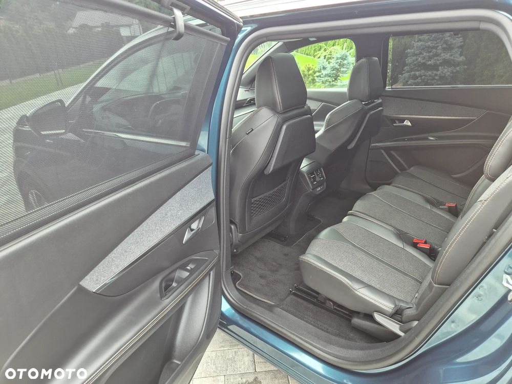 Peugeot 5008 - 17