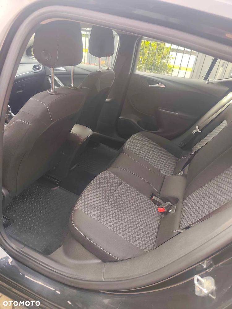 Opel Astra - 8