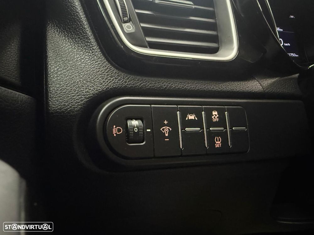 Kia Ceed SW 1.6 CRDi MHEV Drive - 27