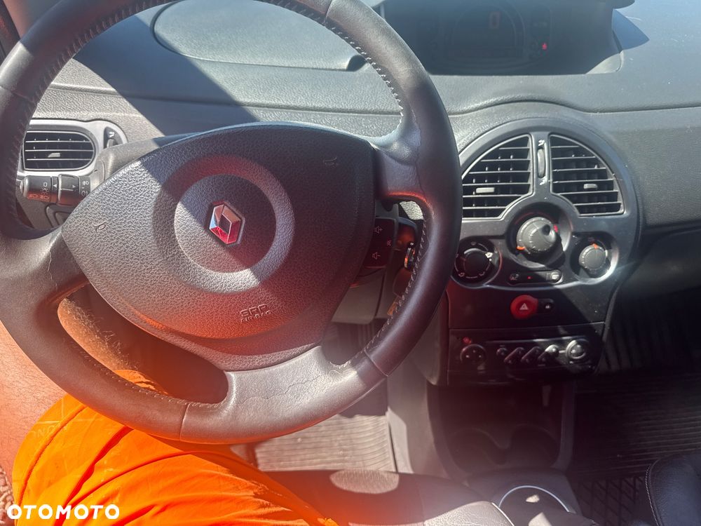 Renault Modus - 14