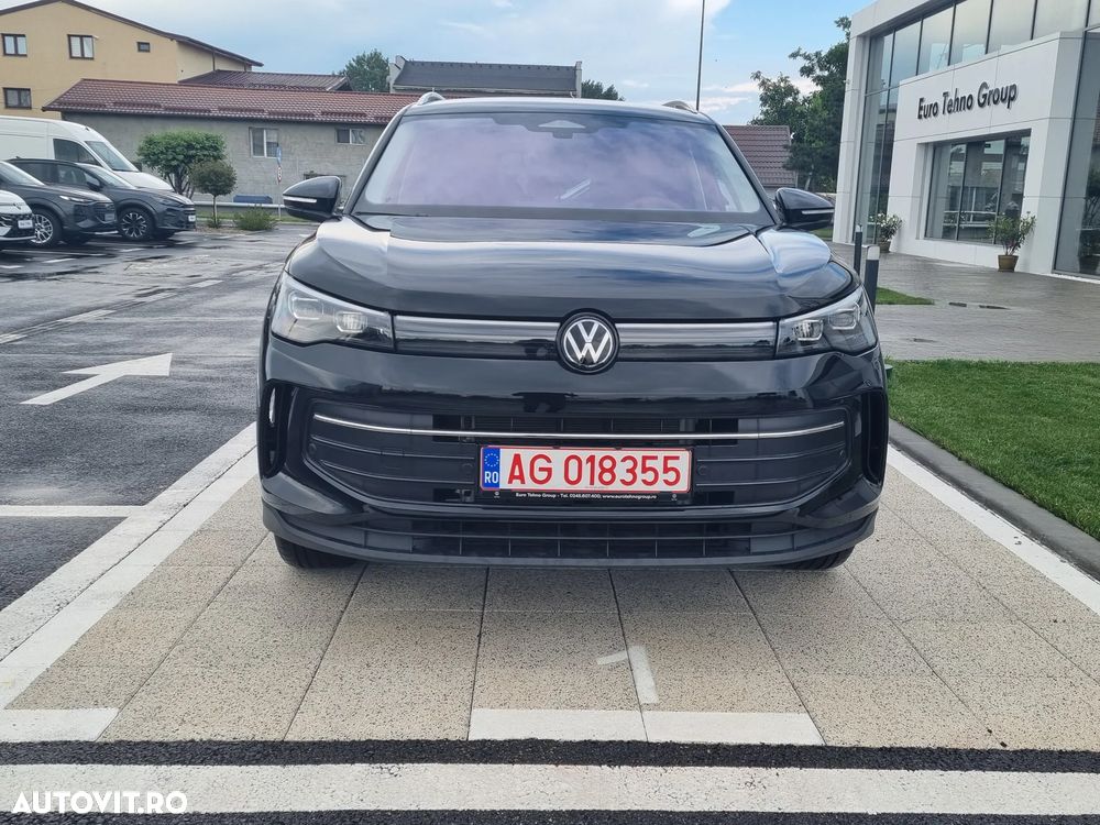 Volkswagen Tiguan - 2