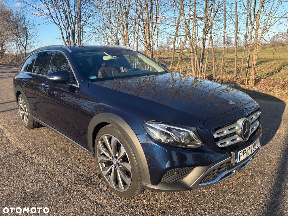 Mercedes-Benz Klasa E 220 d 4-Matic 9G-TRONIC - 1