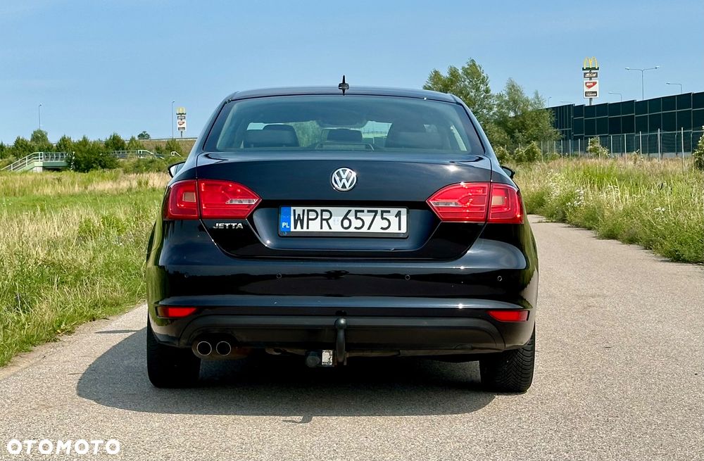 Volkswagen Jetta 1.4 TSI Comfortline - 5