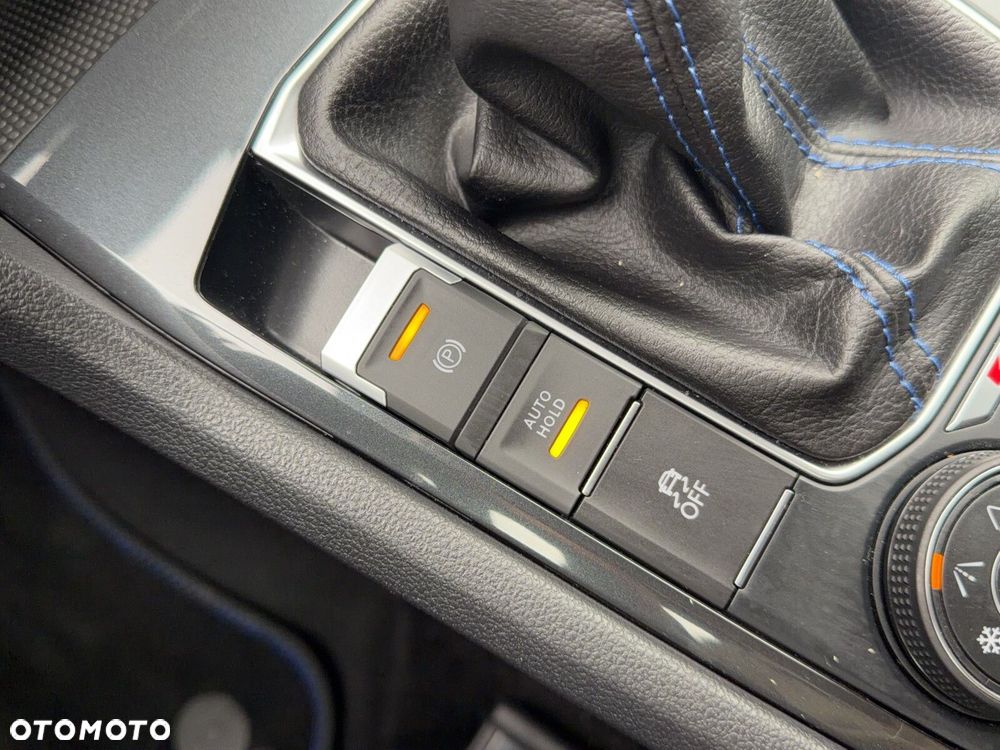 Volkswagen Tiguan - 26