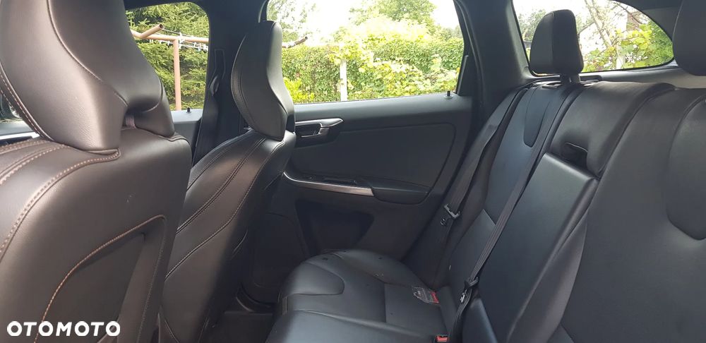 Volvo XC 60 D3 Geartronic Summum - 5