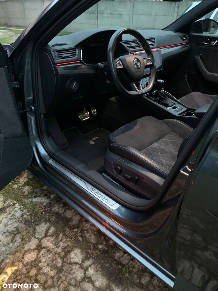 Skoda Superb 2.0 TSI 4x4 DSG Sportline - 2