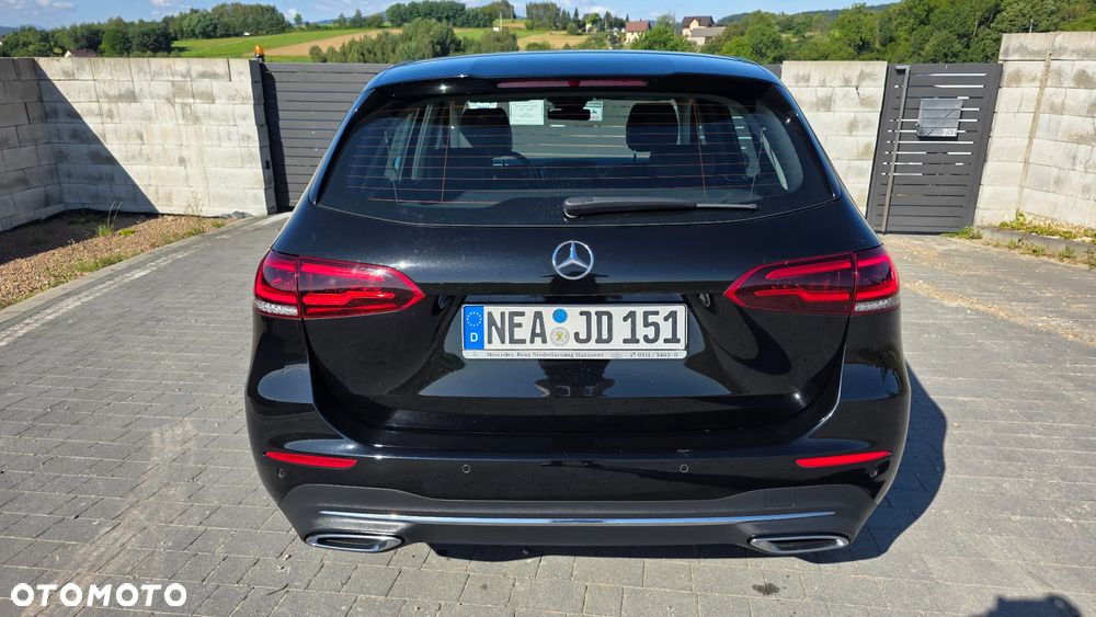Mercedes-Benz Klasa B 180 7G-DCT Progressive - 5