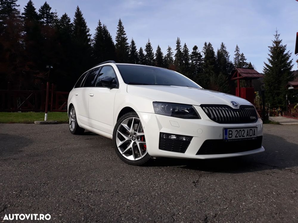 Skoda Octavia 2.0 TSI RS DSG - 10