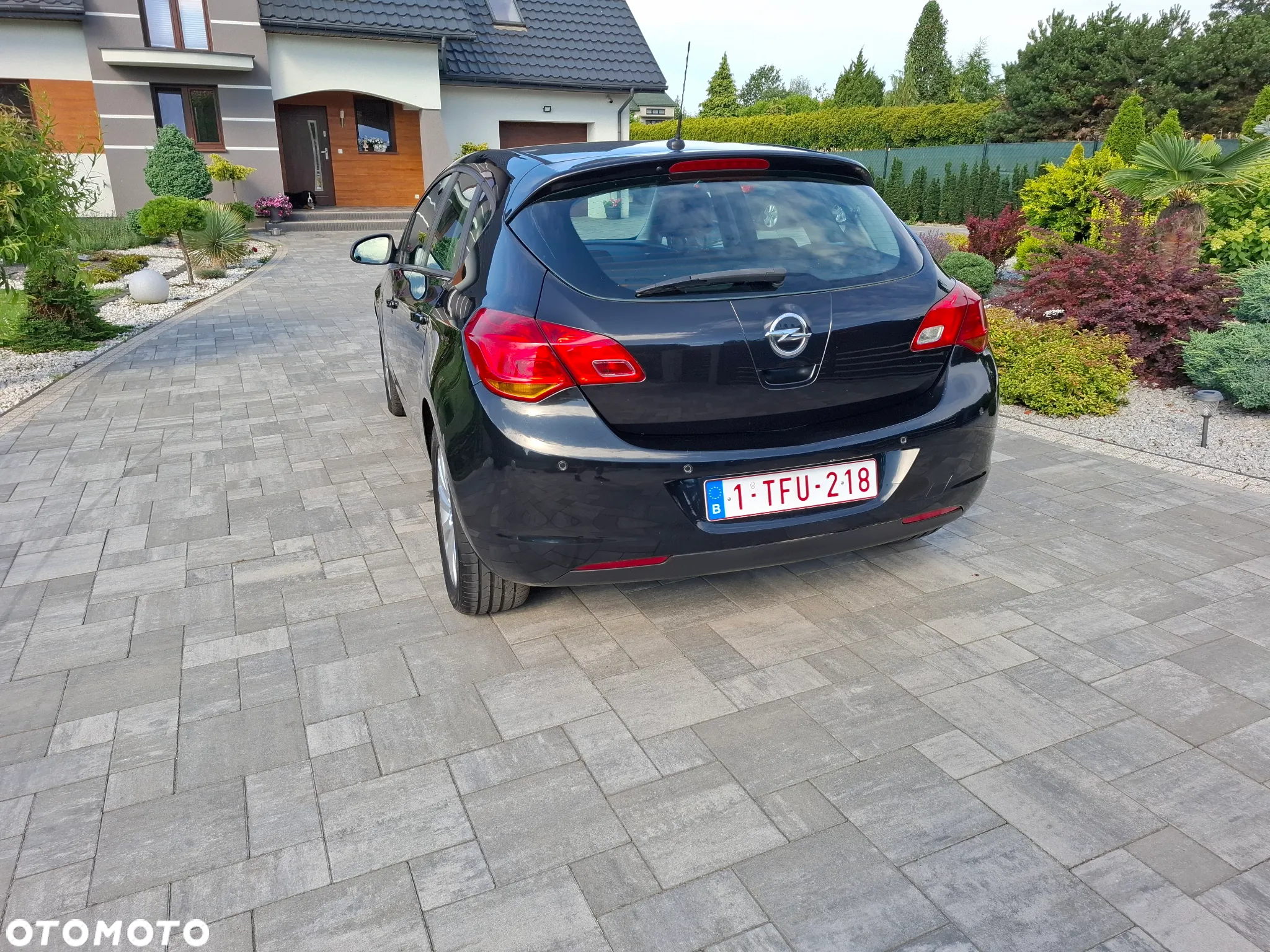Opel Astra IV 1.7 CDTI Cosmo - 11