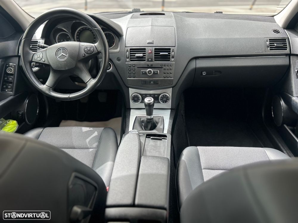 Mercedes-Benz C 220 CDI Avantgarde BlueEfficiency - 4