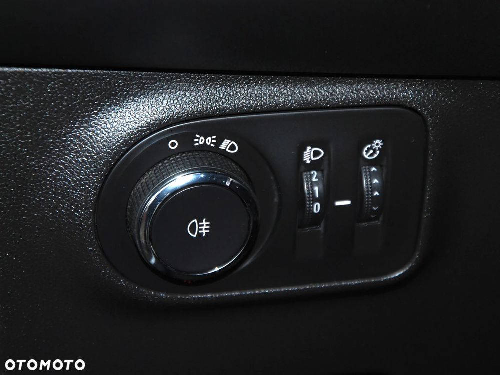 Opel Corsa 1.4 Enjoy - 25