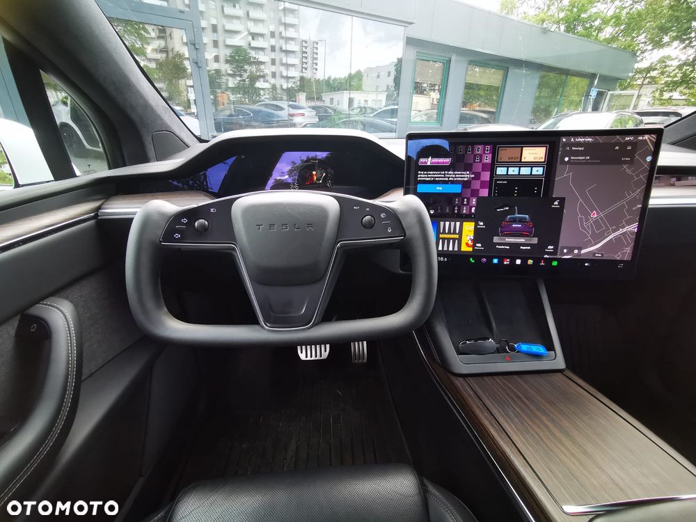 Tesla Model X Long Range - 23