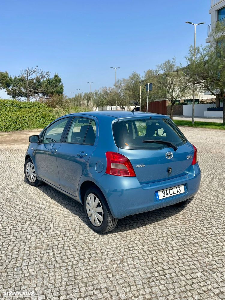 Toyota Yaris 1.4 D-4D AC+VSC - 2