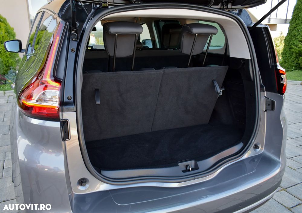 Renault Scenic BLUE dCi 120 EDC BOSE EDITION - 11
