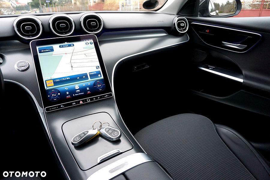 Mercedes-Benz Klasa C 220 d 9G-TRONIC - 33