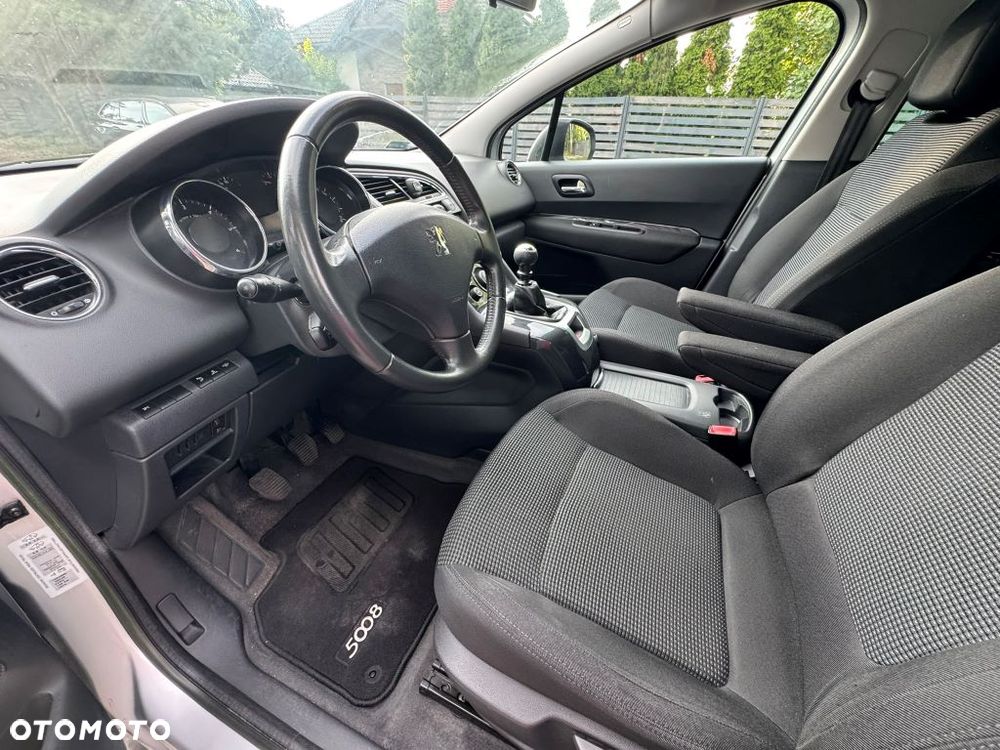 Peugeot 5008 2.0 HDi Premium - 32