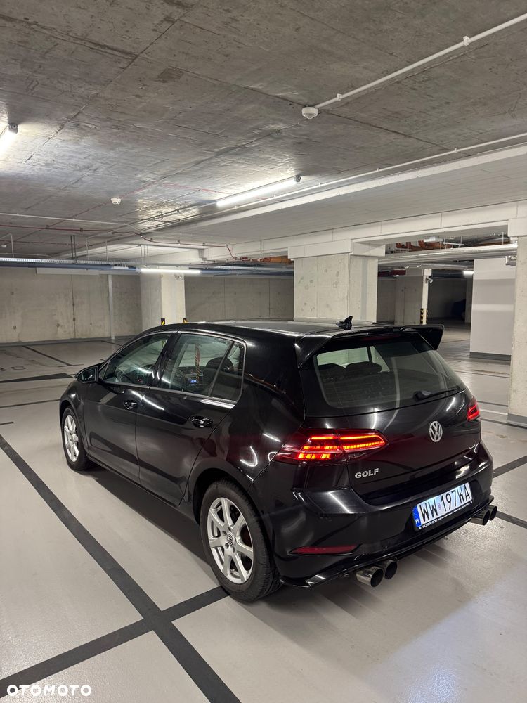 Volkswagen Golf 1.6 TDI Comfortline - 4