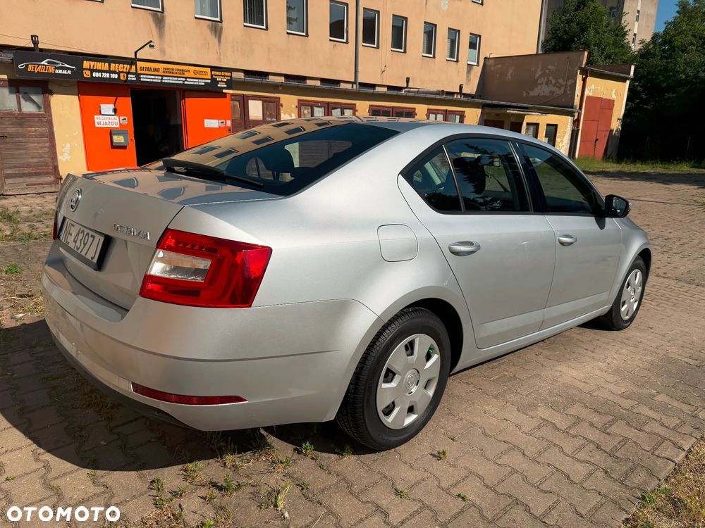 Skoda Octavia 1.6 TDI Active - 16
