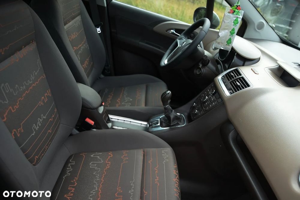 Opel Meriva - 19