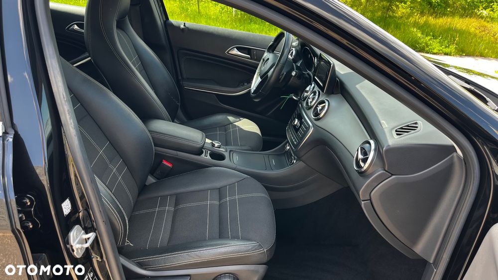 Mercedes-Benz GLA 220 CDI 4Matic 7G-DCT Edition 1 - 19