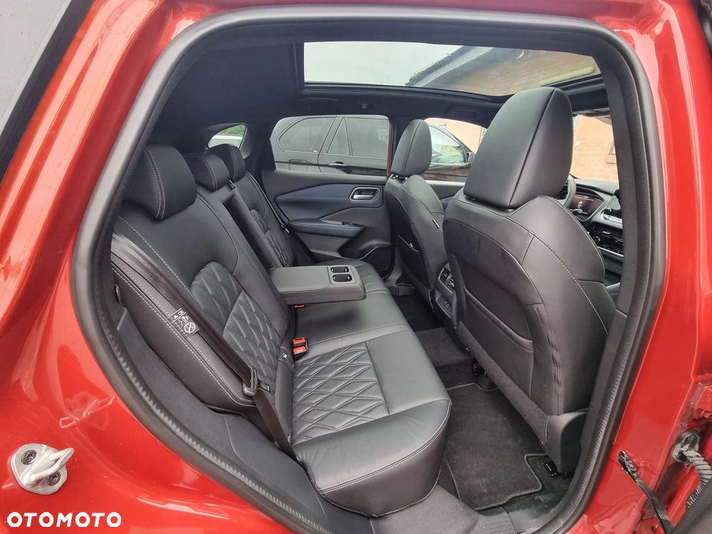 Nissan Qashqai 1.3 DIG-T MHEV Xtronic Tekna+ - 16