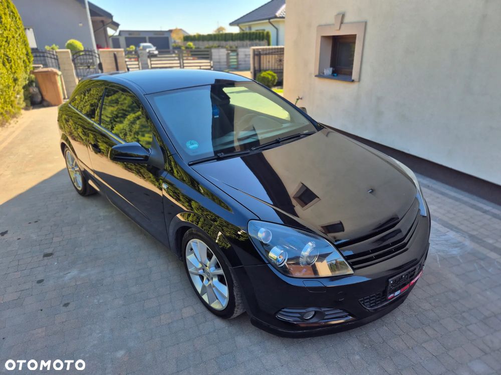 Opel Astra 1.8 Innovation 110 Jahre - 8