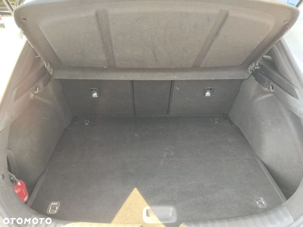 Kia XCeed 1.5 T-GDI L DCT - 27