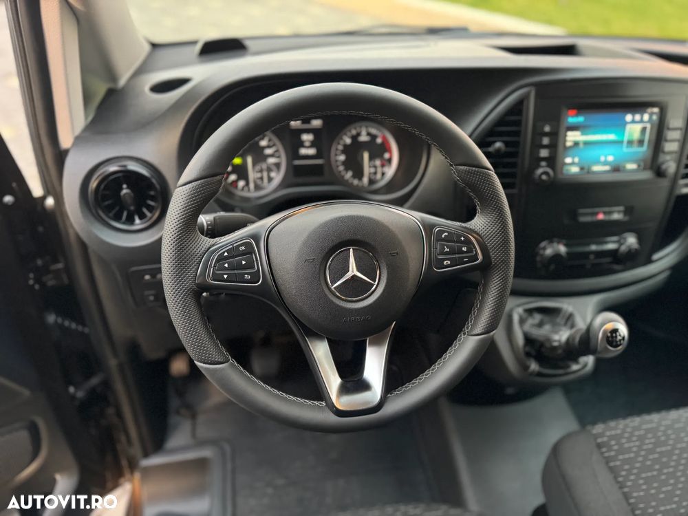 Mercedes-Benz Vito - 21