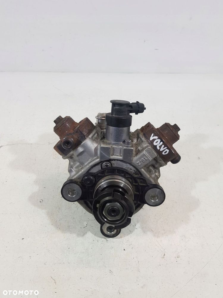 pompa wtryskowa 31372081 volvo v70 xc60 xc70 s60 s80 2.4d d5244t12 - 2