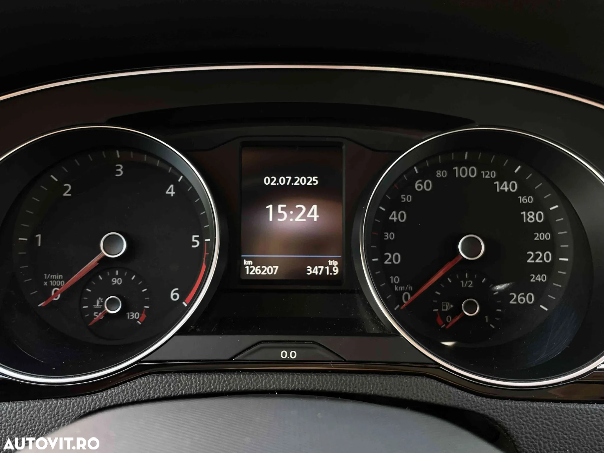 Volkswagen Passat - 8