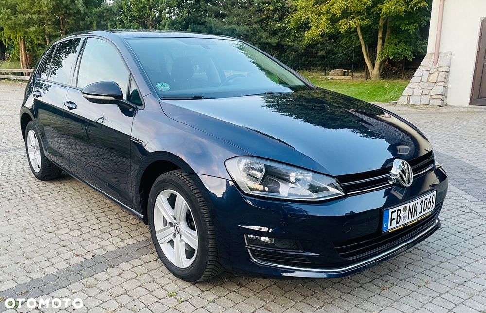 Volkswagen Golf 1.6 TDI 4Motion BlueMotion Technology Lounge - 17