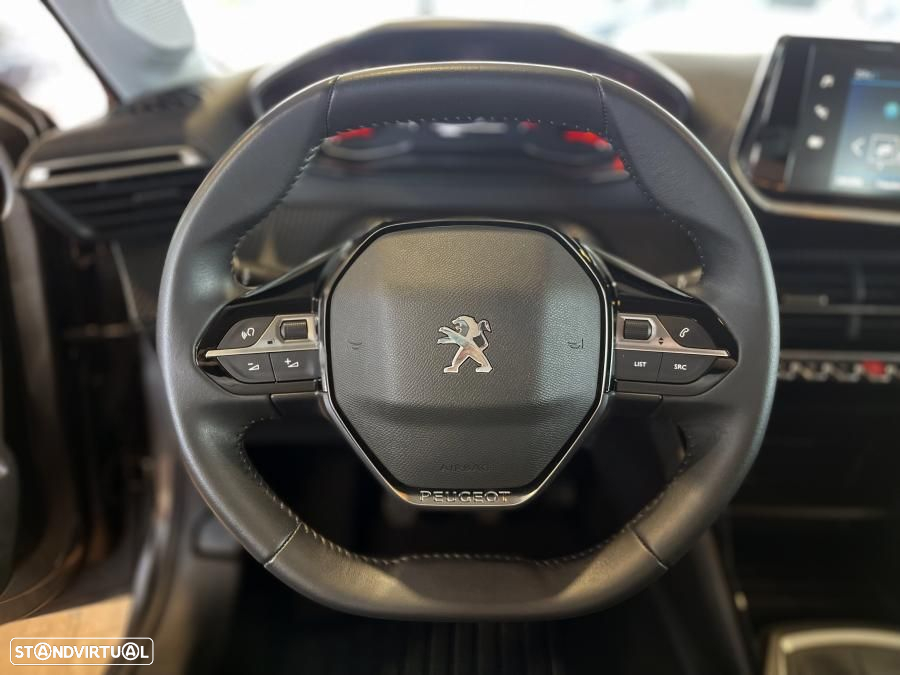 Peugeot 208 1.2 PureTech Active Pack - 11
